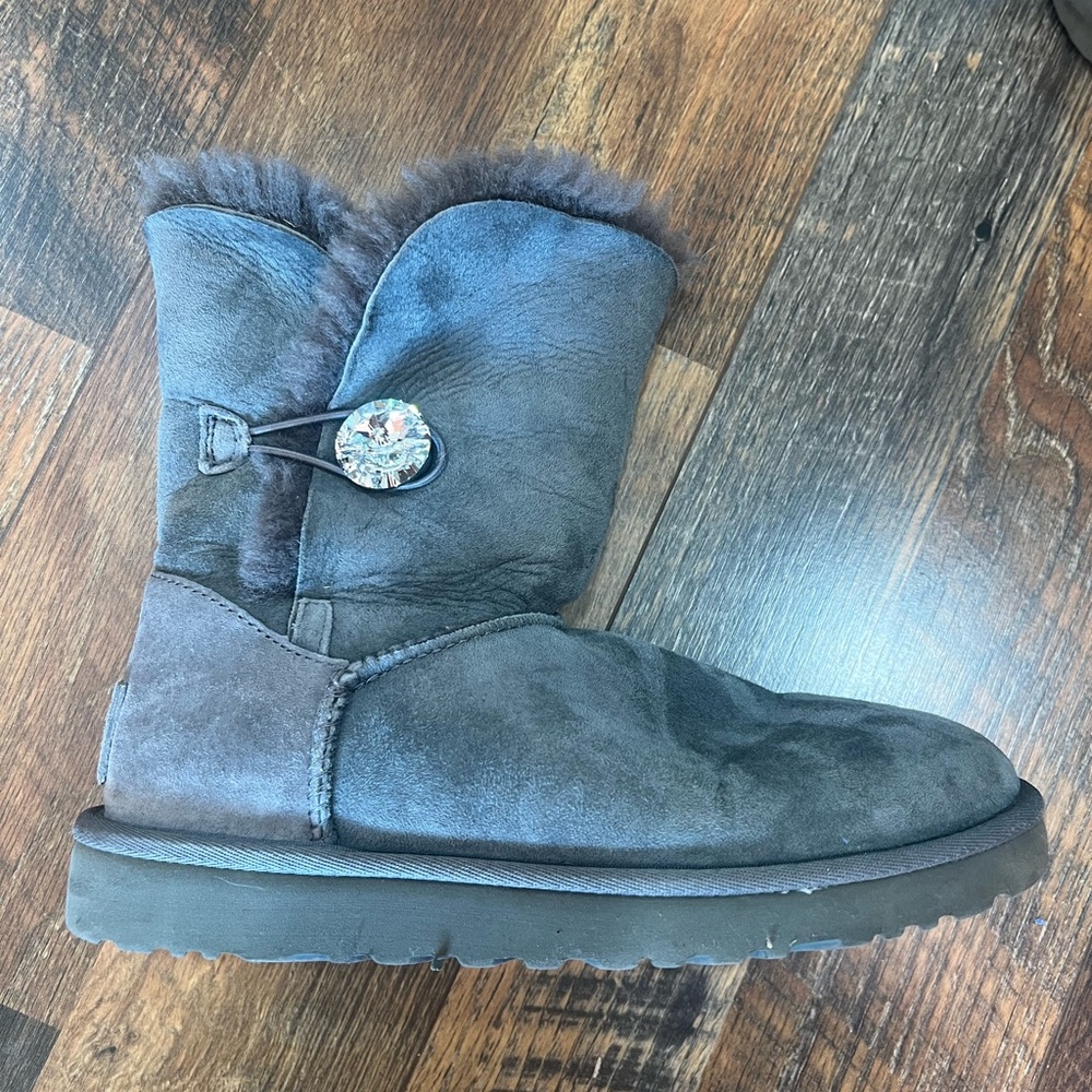 UGG Charcoal Suede Women's Boot with Diamond